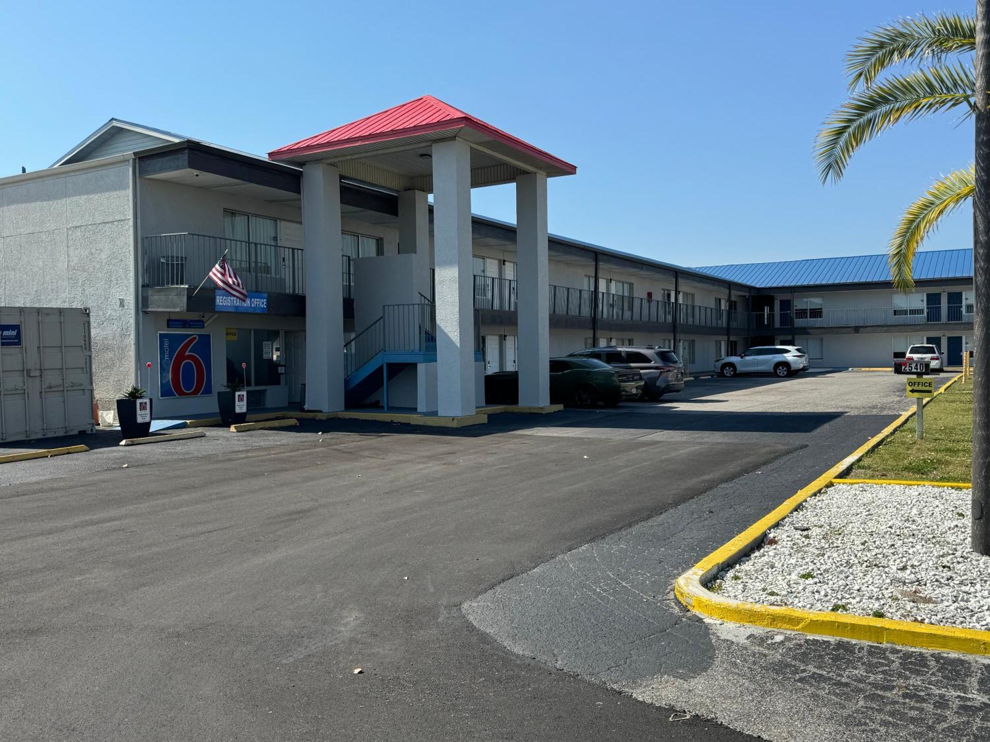 Motel 6 Englewood, Fl Exteriör bild